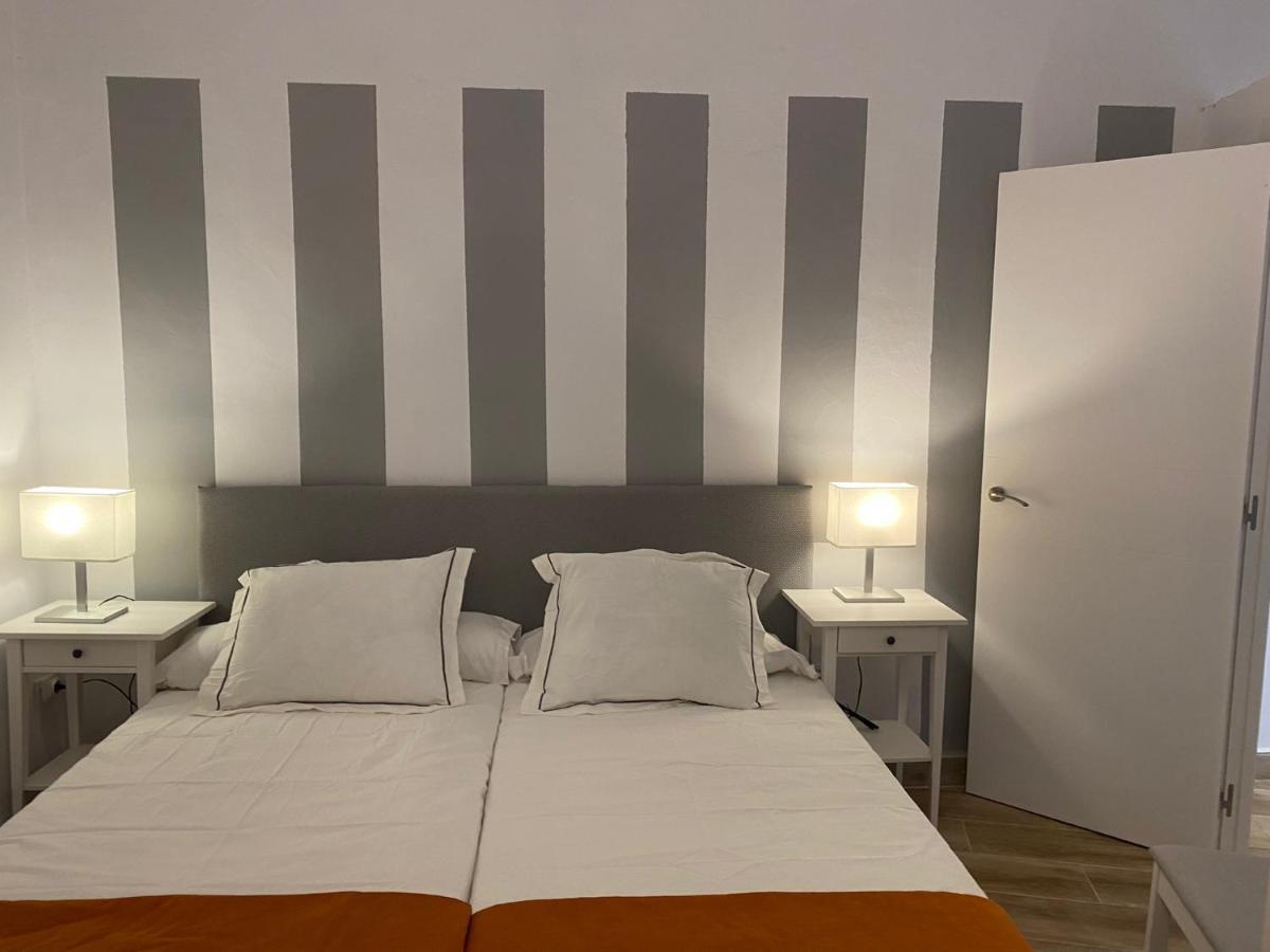 Casas La Aldea Plaza
